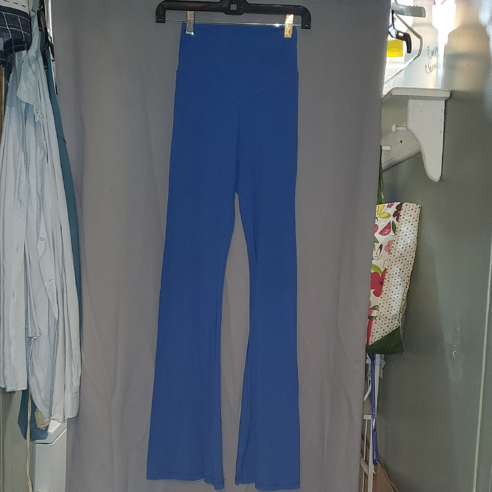 Aerie Blue Flared Crossed Waist Leggings Gently Used, Good Condition